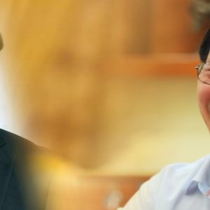 Phận „sinh vật cảnh“, Võ Văn Thưởng làm gì để tồn tại chốn „quan trường hiểm ác“?