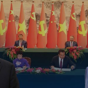 “Bạn vàng” giở trò 2 mặt, vừa bắt tay vừa “bợp tai”, Ba Đình lên tiếng chiếu lệ!