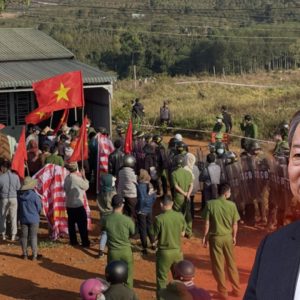 Triều đại ngài Tô, luật hóa việc cướp đất rồi tống cổ nạn nhân đi “biệt xứ”?