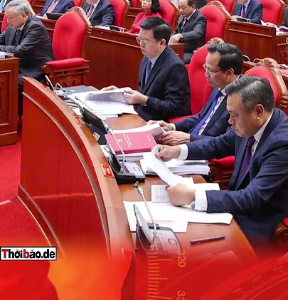 CÁCH CHỨC 5 NĂM VẪN CÓ CỬA LÊN CHỨC CAO HƠN